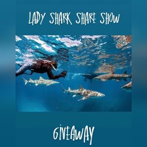 Live Show Giveaway Hosts Choice